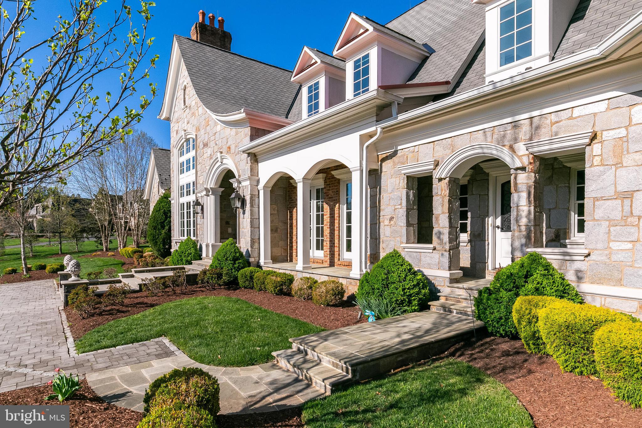 22577 Creighton Farms Dr