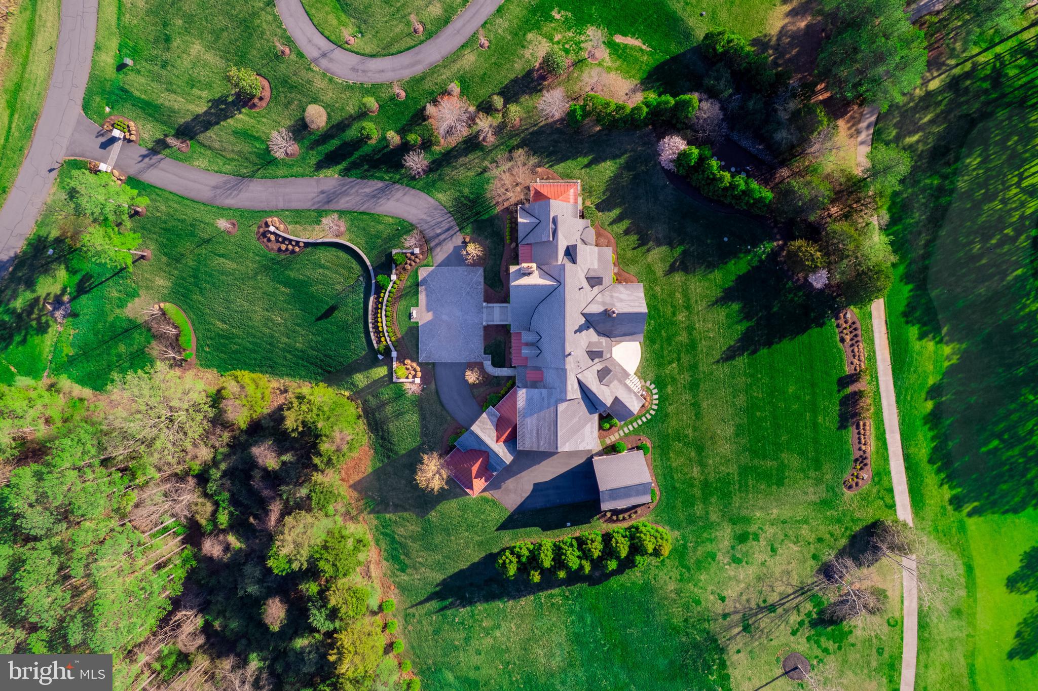 22577 Creighton Farms Dr