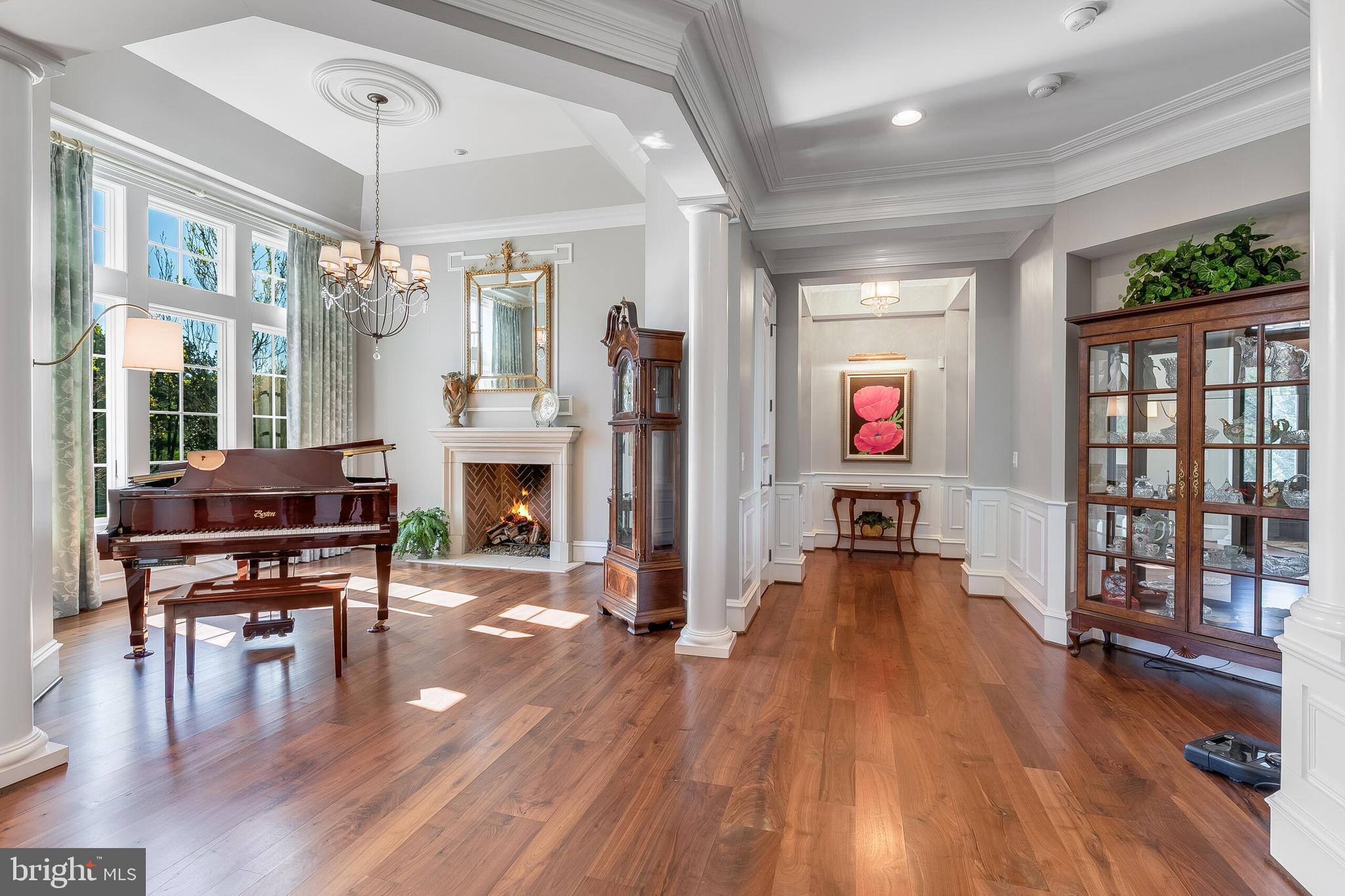 22577 Creighton Farms Dr