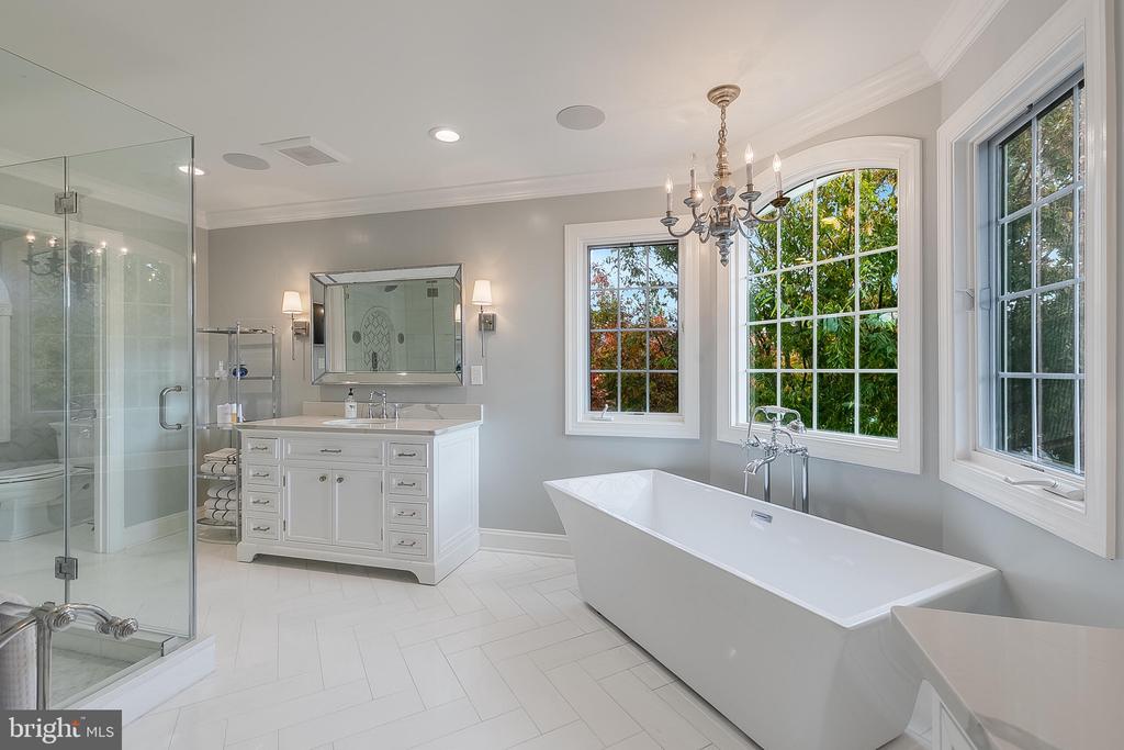 40747 LENAH RUN CIRCLE