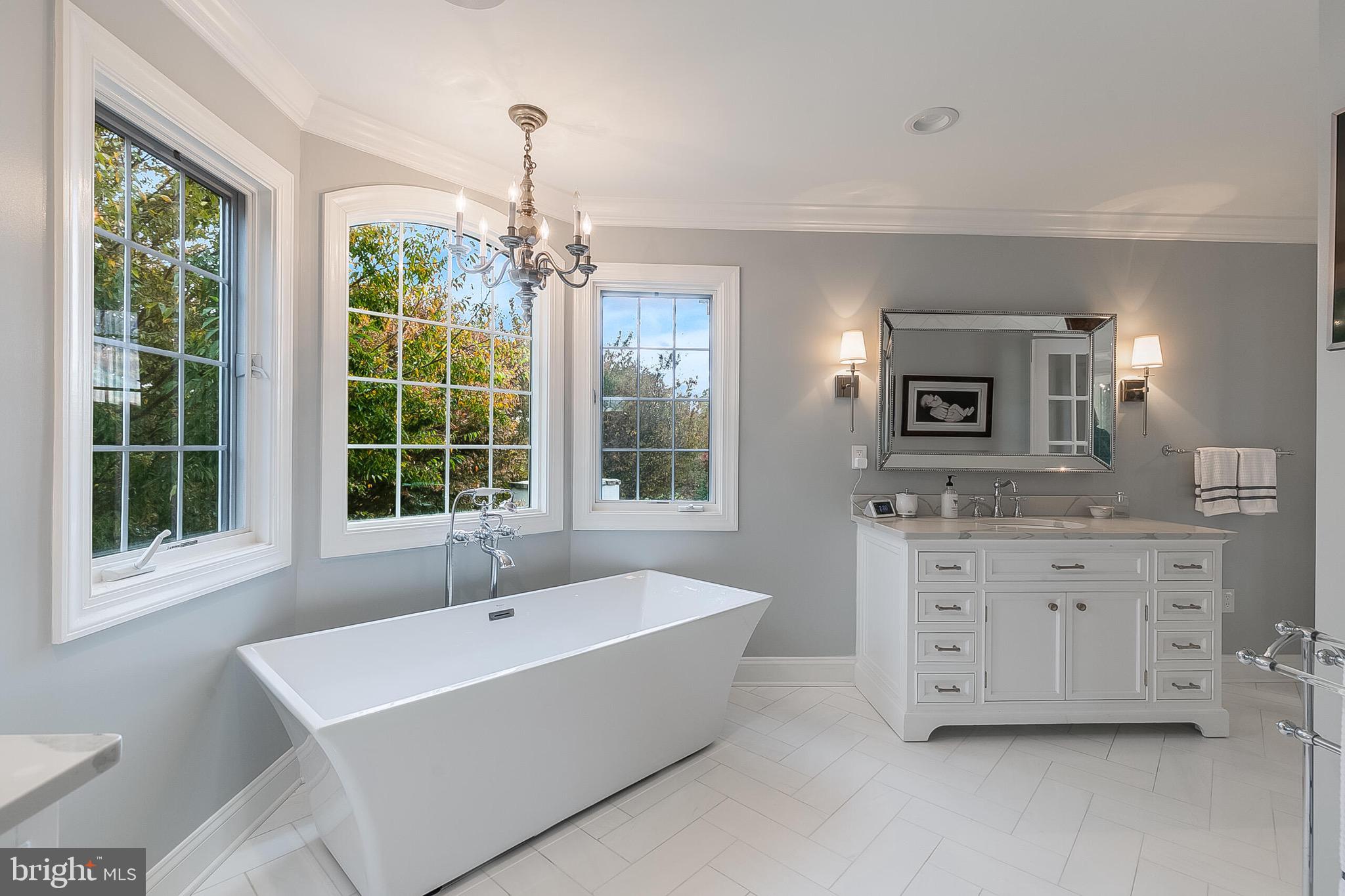 40747 LENAH RUN CIRCLE