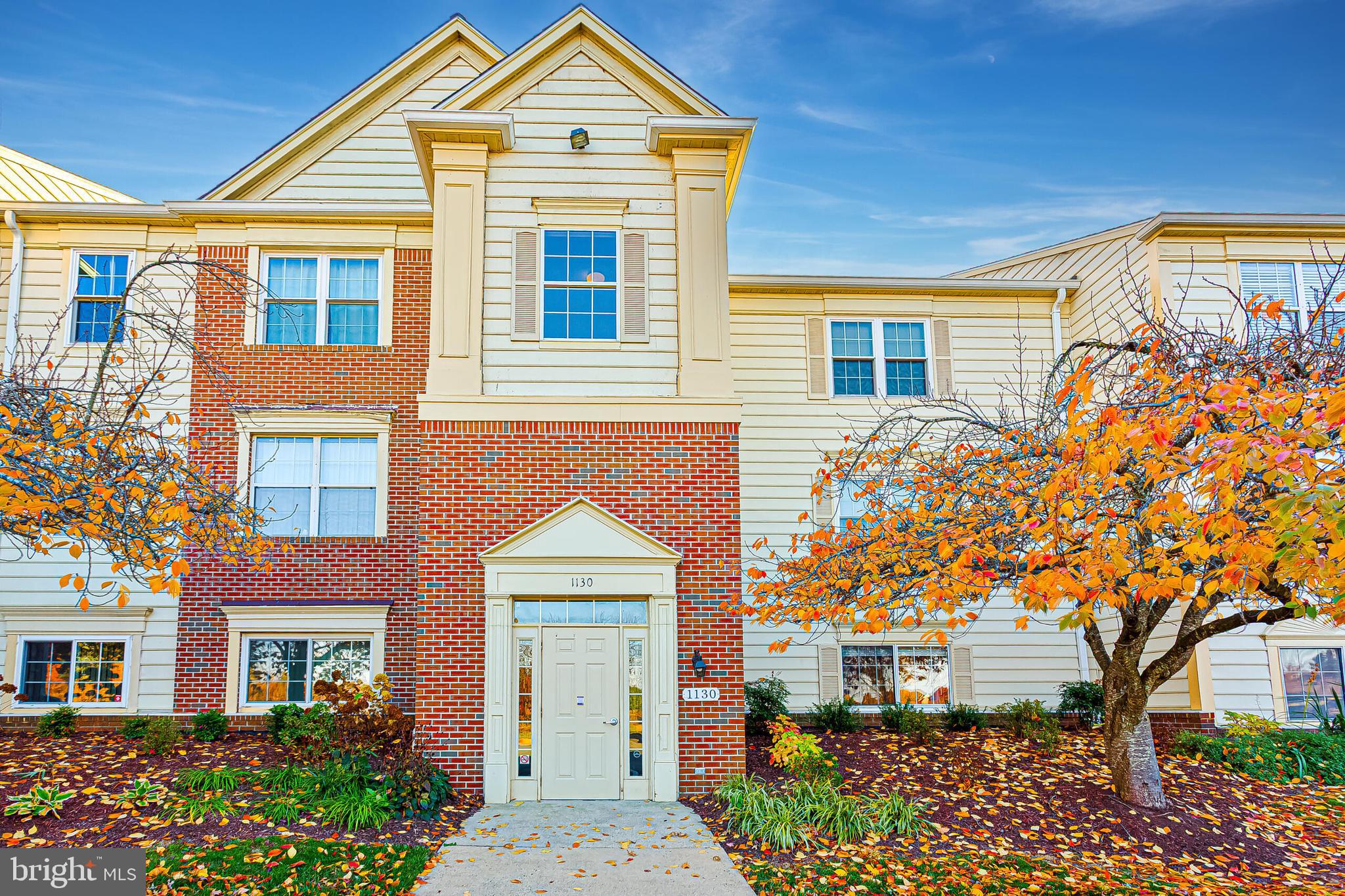 1130 HUNTMASTER TERRACE NE 102