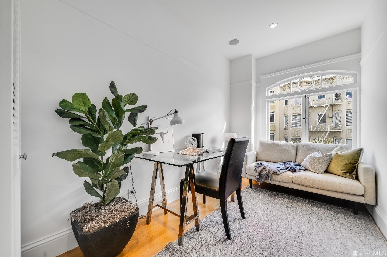 1258-1260 Chestnut Street