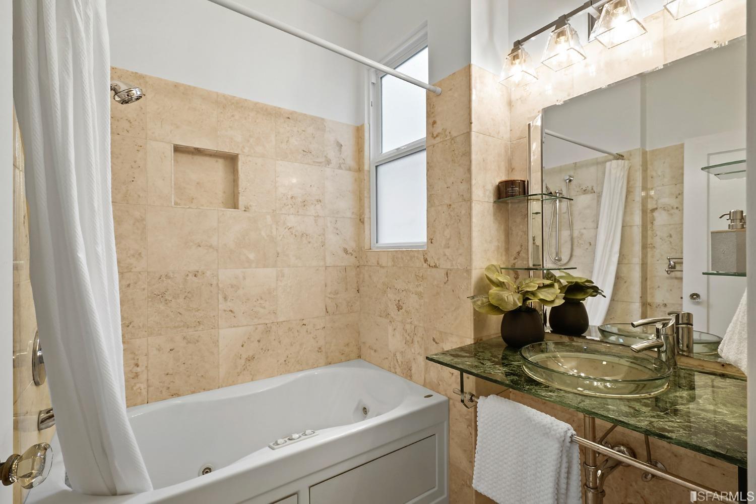 1258-1260 Chestnut Street