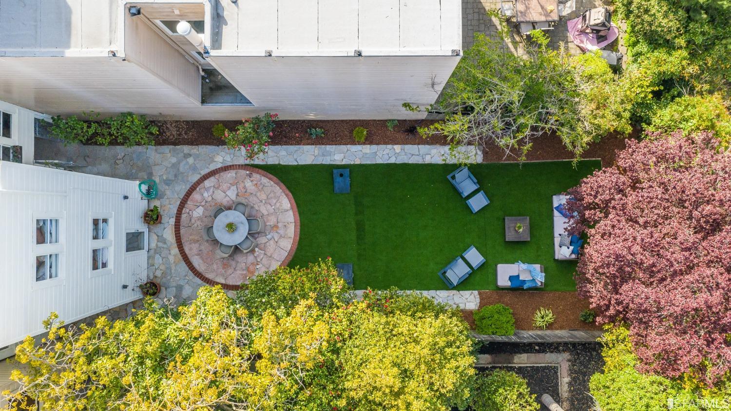 1258-1260 Chestnut Street