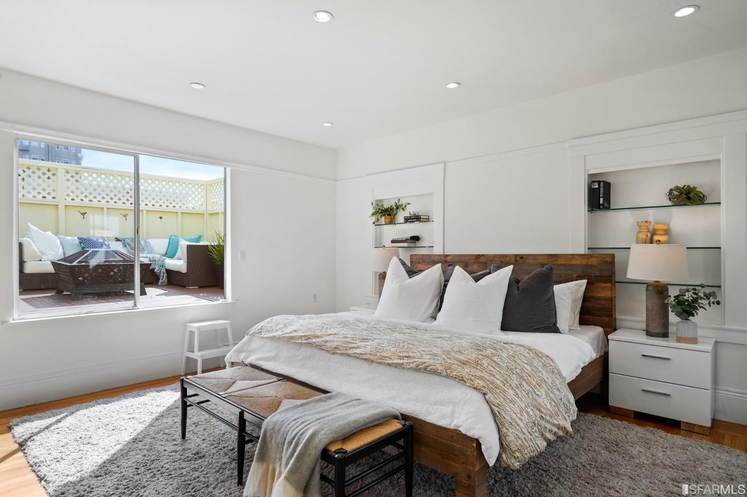 1258-1260 Chestnut Street