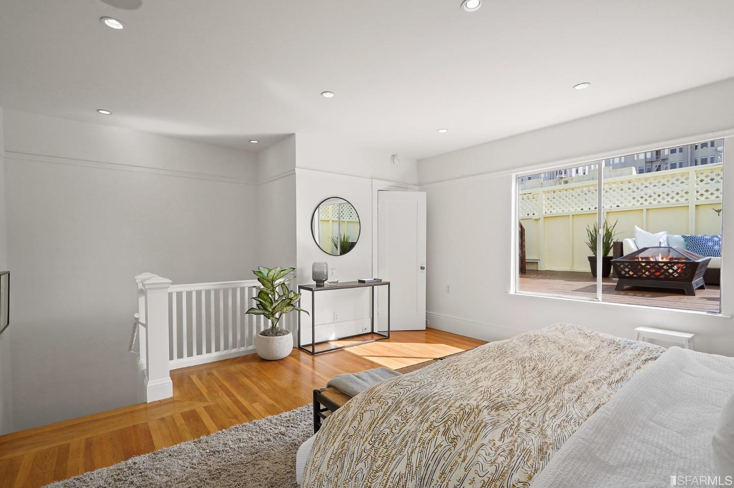 1258-1260 Chestnut Street