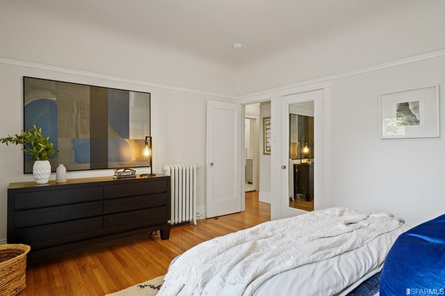 1258-1260 Chestnut Street