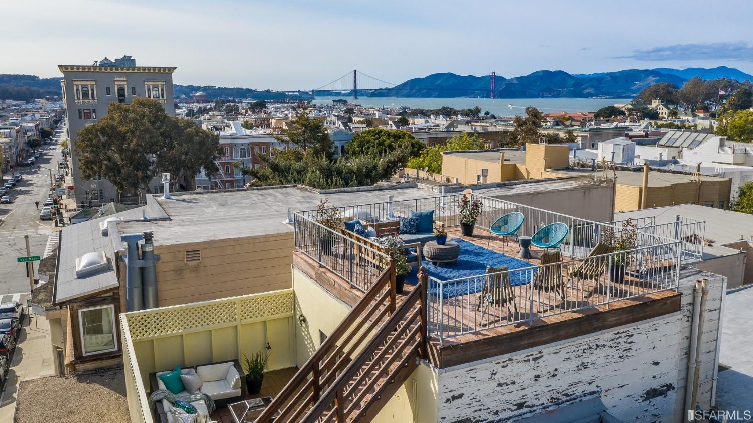 1258-1260 Chestnut Street