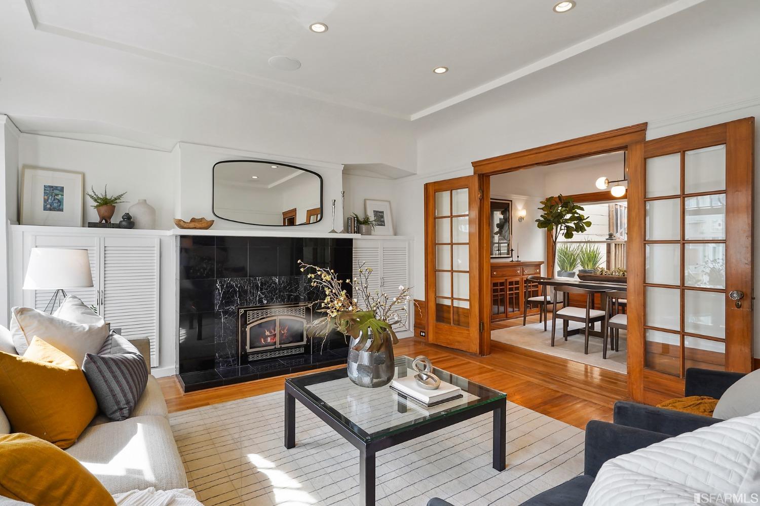 1258-1260 Chestnut Street