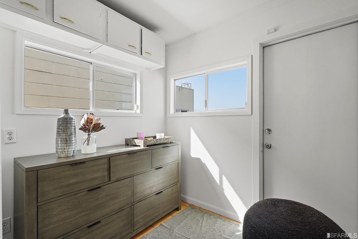 1258-1260 Chestnut Street