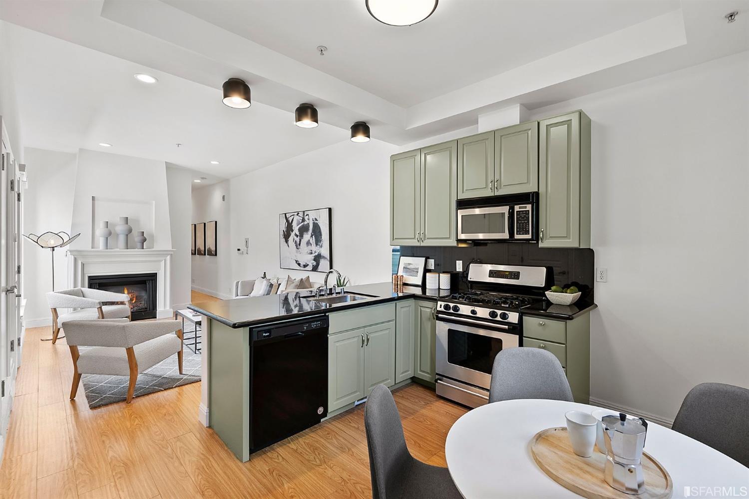 1337 Natoma Street Unit: 2