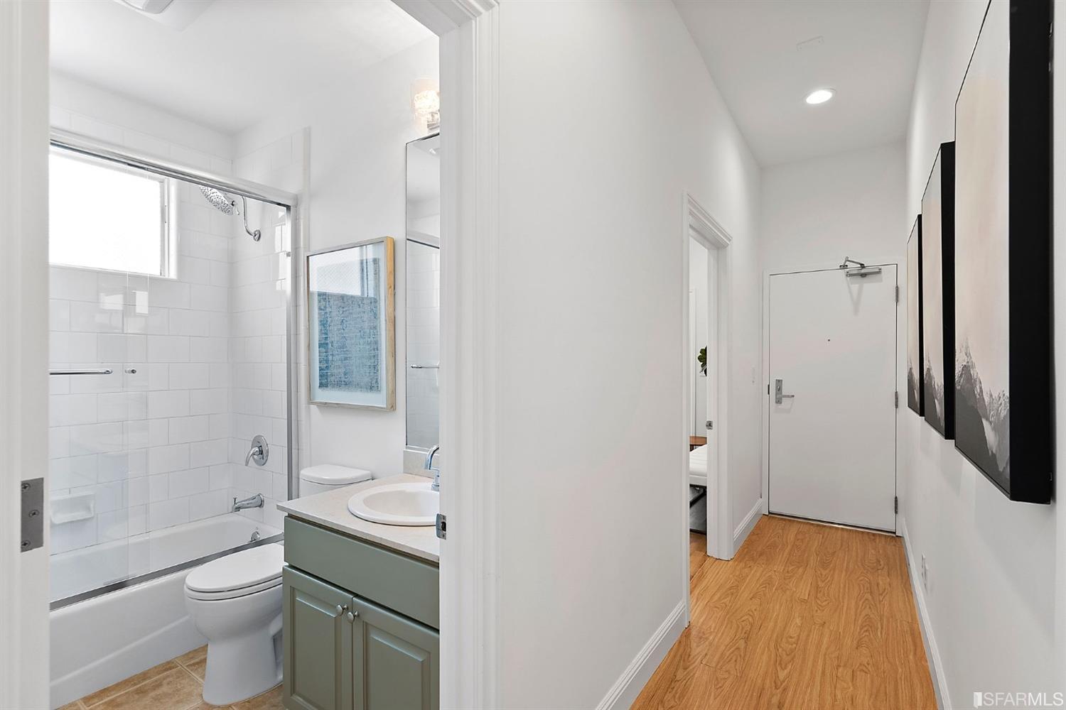 1337 Natoma Street Unit: 2