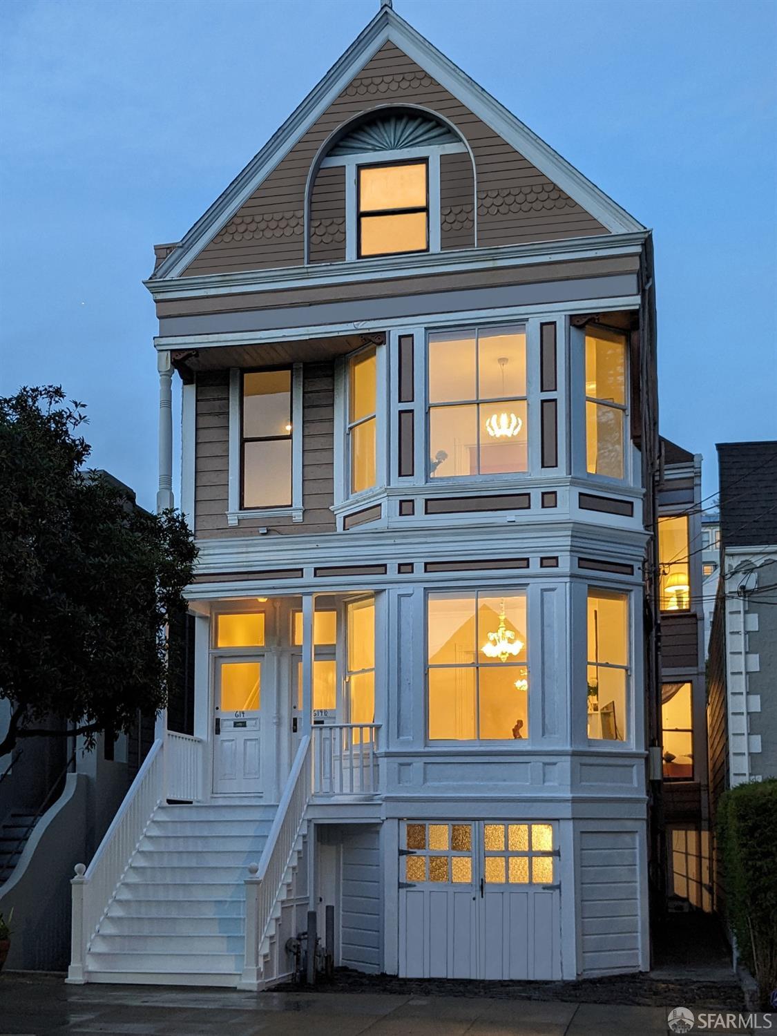 614-614 1/2 Elizabeth Street