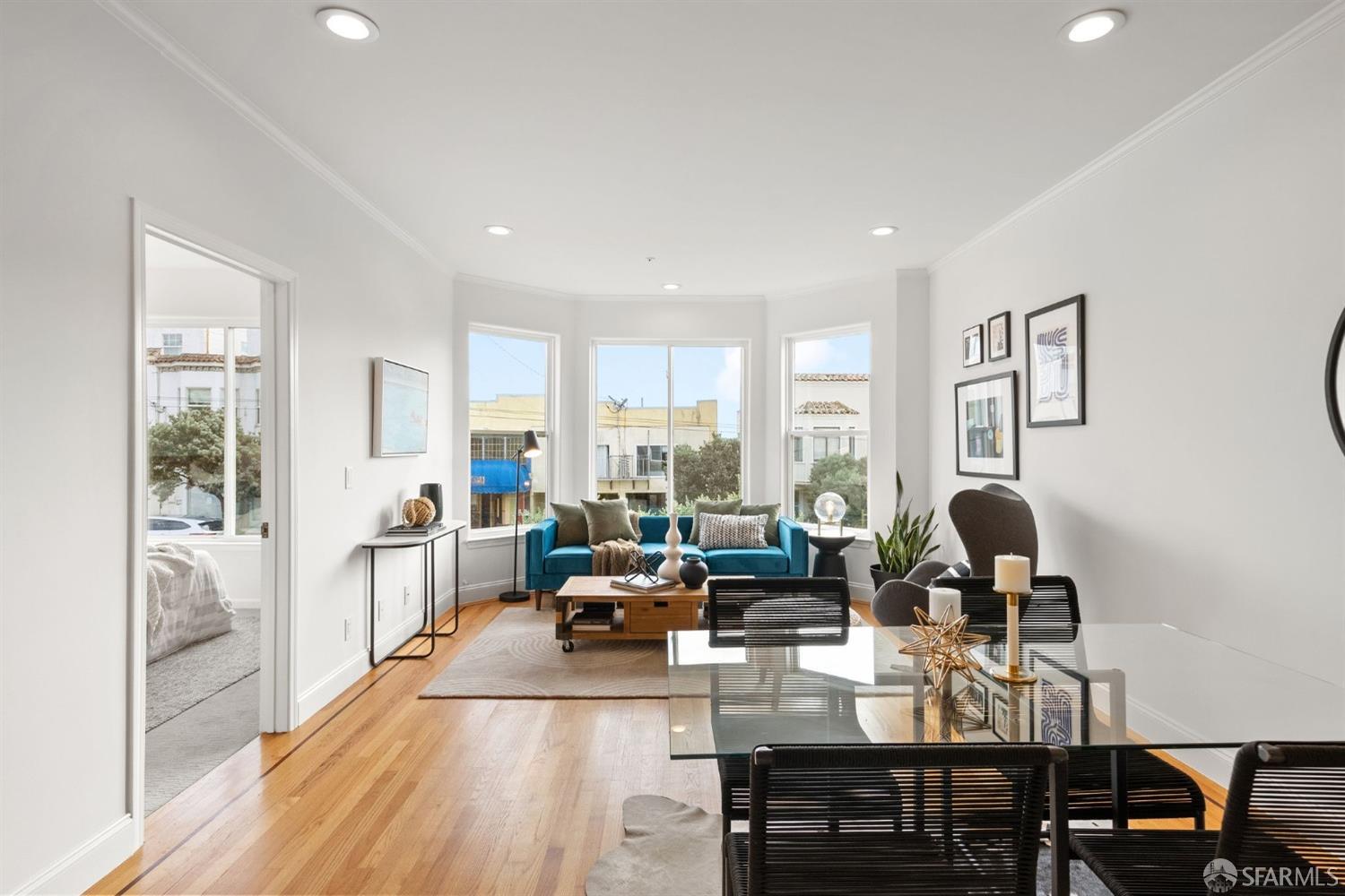 4040 Balboa Street Unit: 2