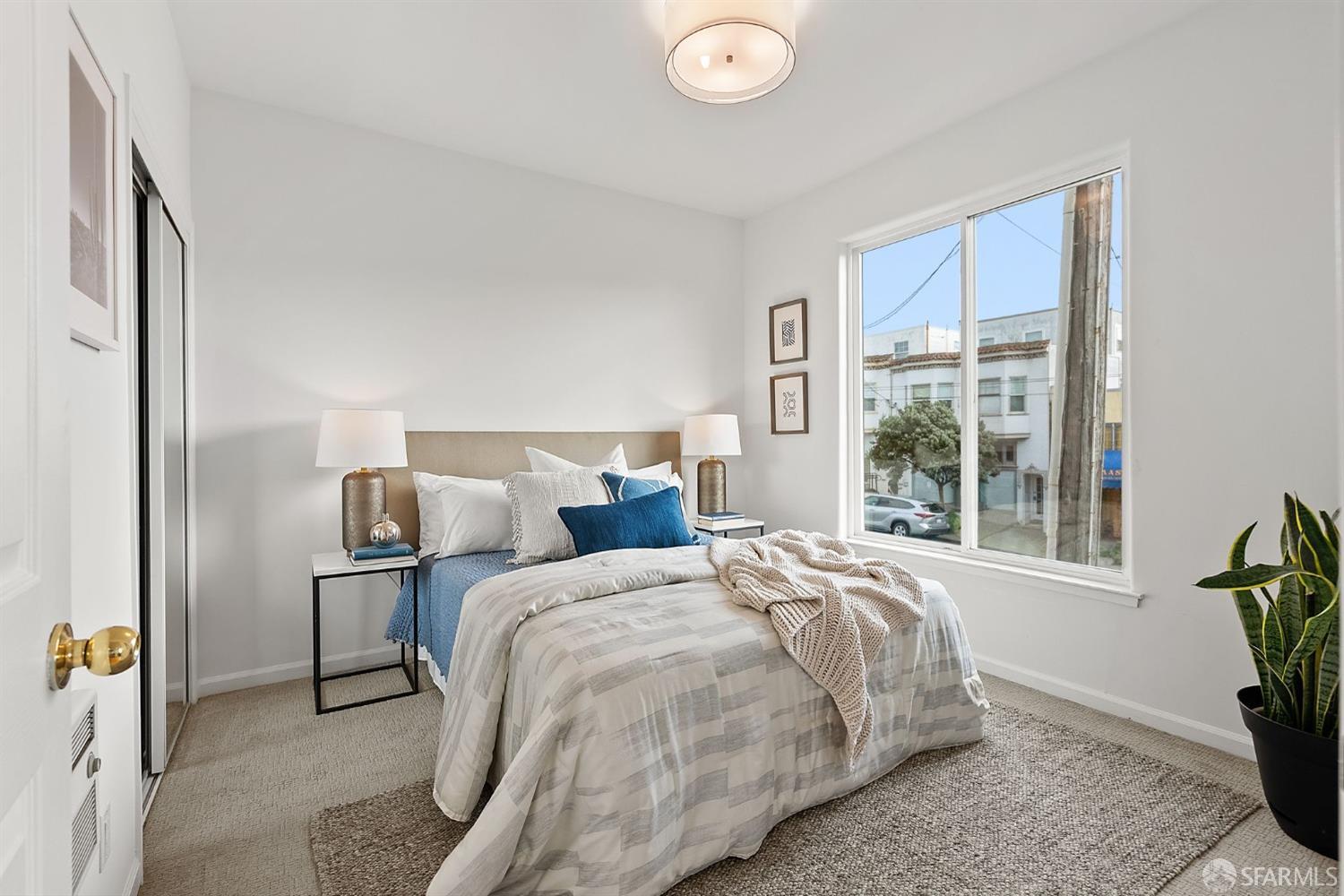 4040 Balboa Street Unit: 2
