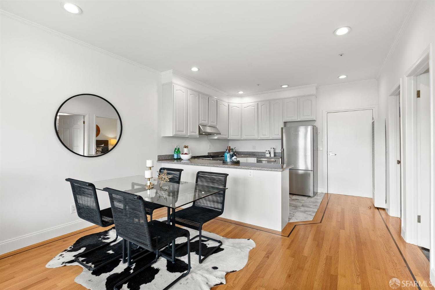 4040 Balboa Street Unit: 2