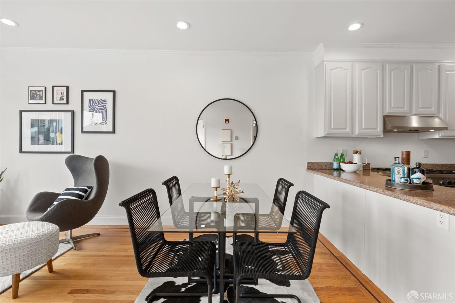 4040 Balboa Street Unit: 2