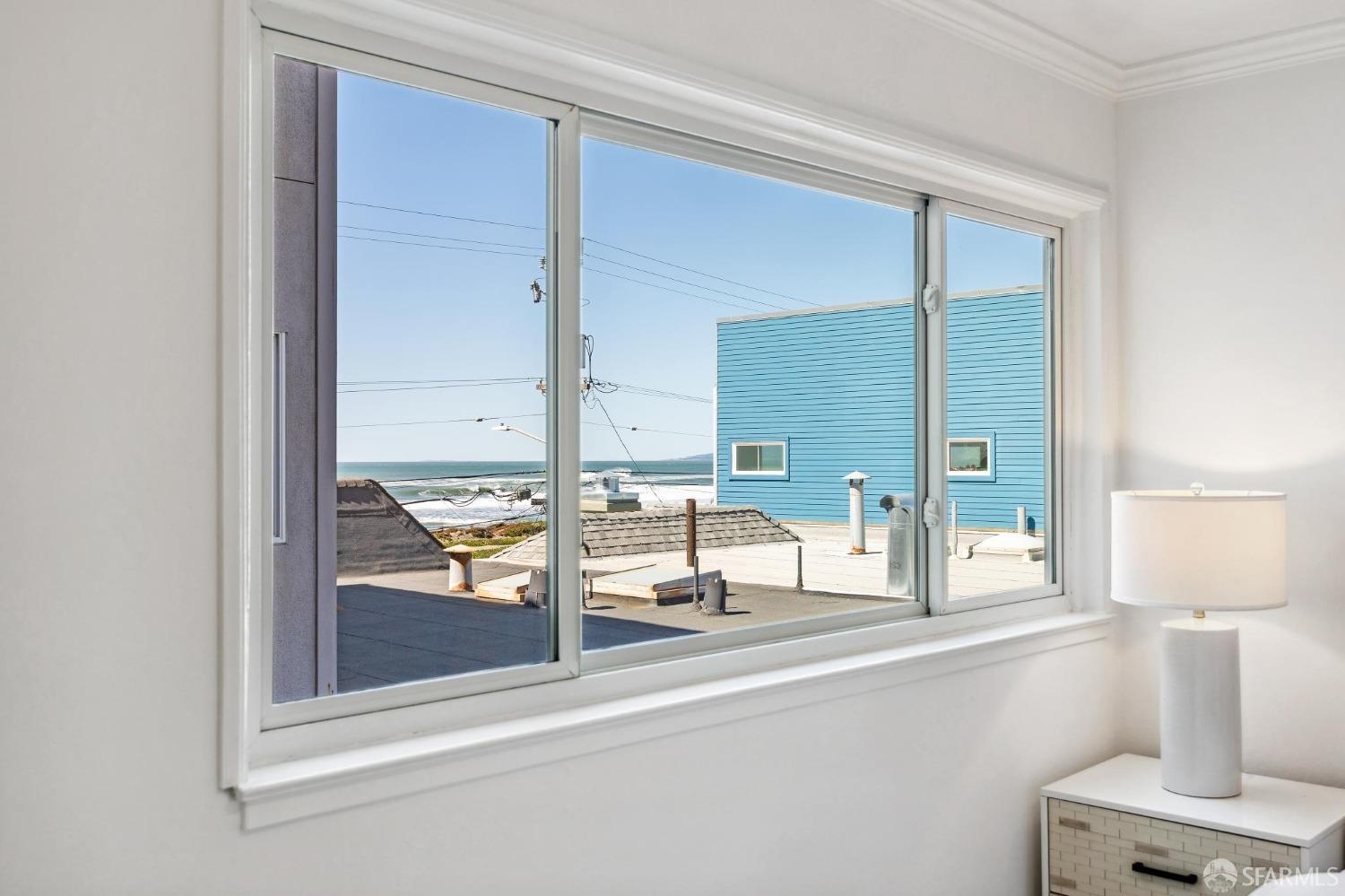 2090 Great Highway # 206
