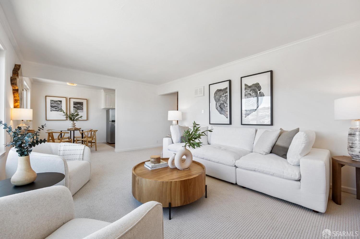 2090 Great Highway # 206