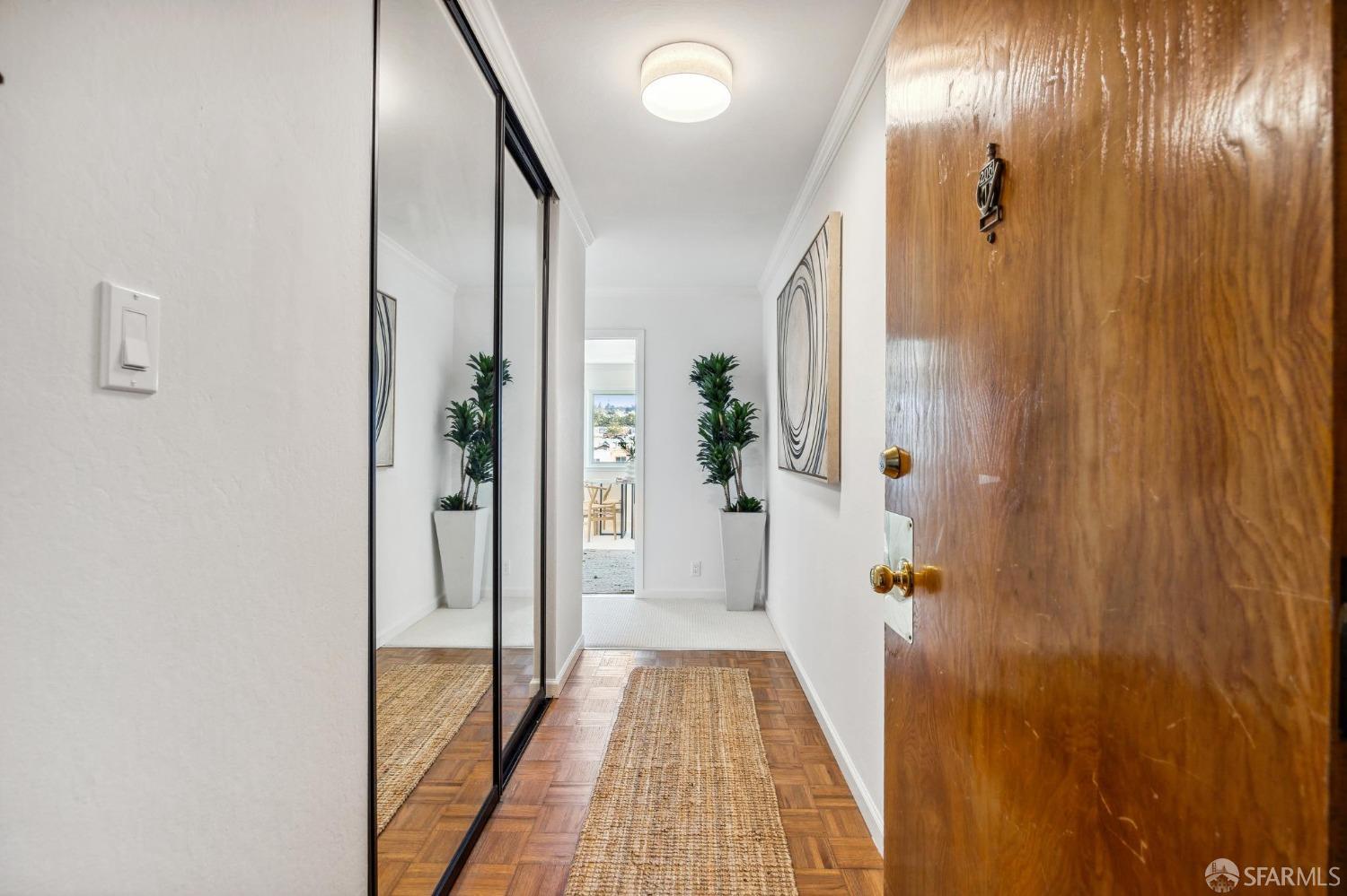 2090 Great Highway # 206