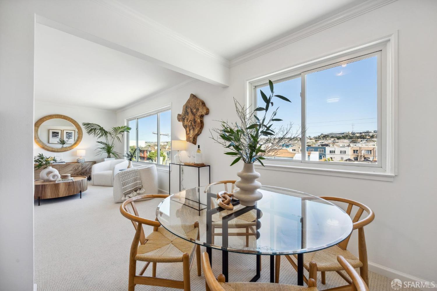 2090 Great Highway # 206