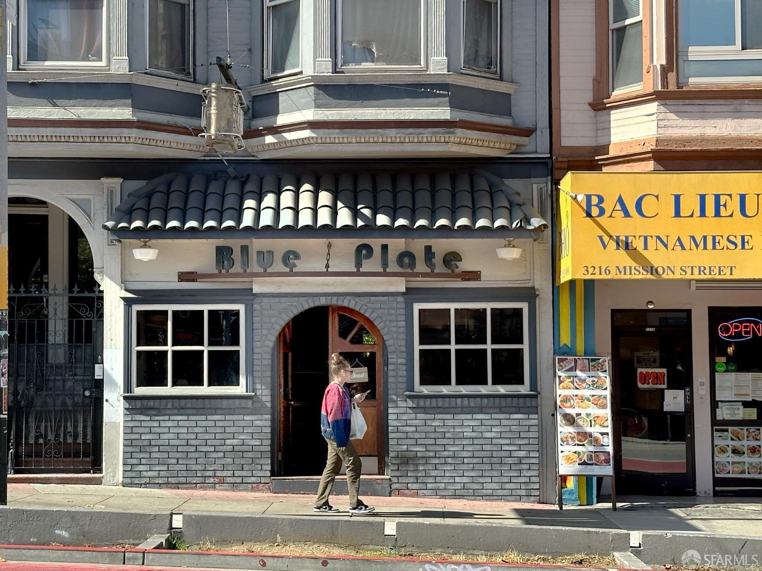 214-216 Richland Avenue