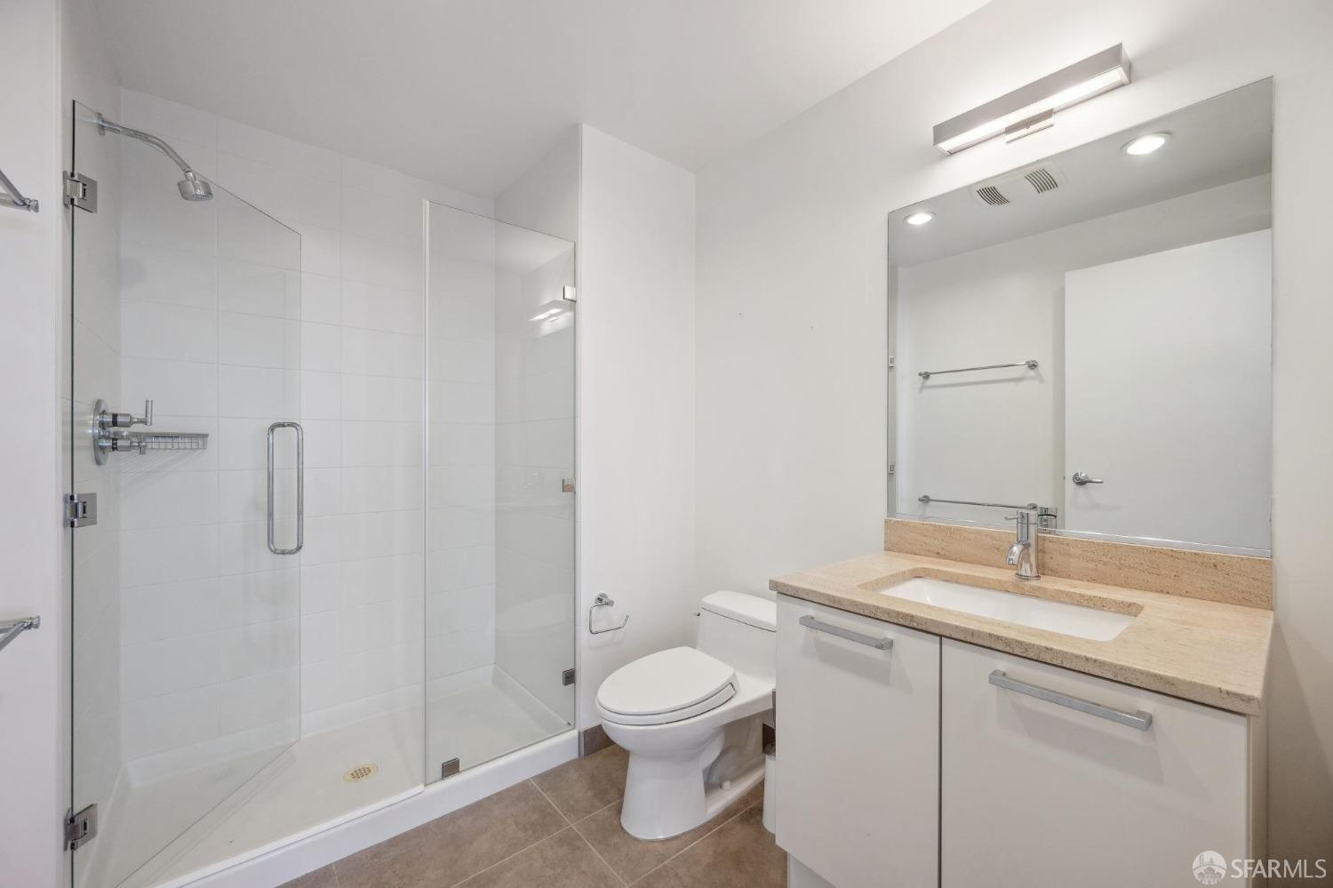 1 Hawthorne Street # 18F