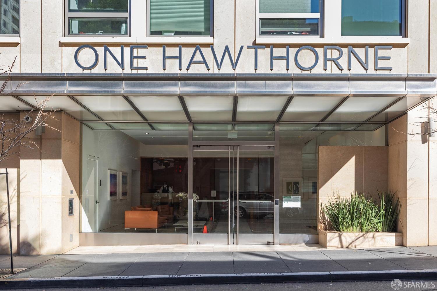 1 Hawthorne Street # 18F