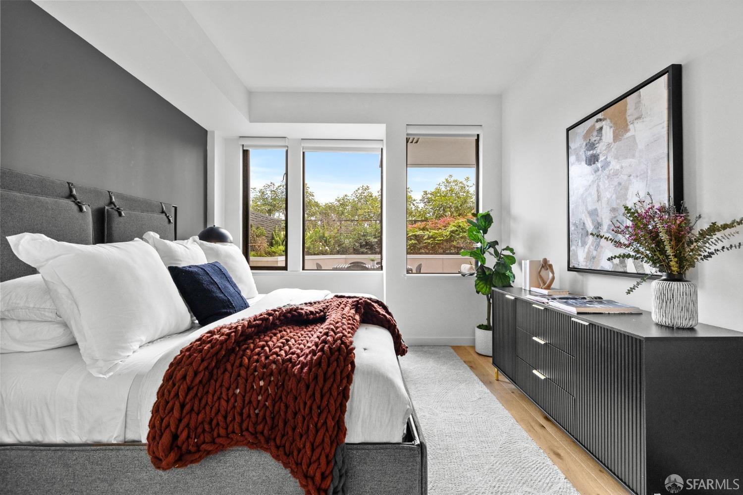 1650 Broadway Street # 105