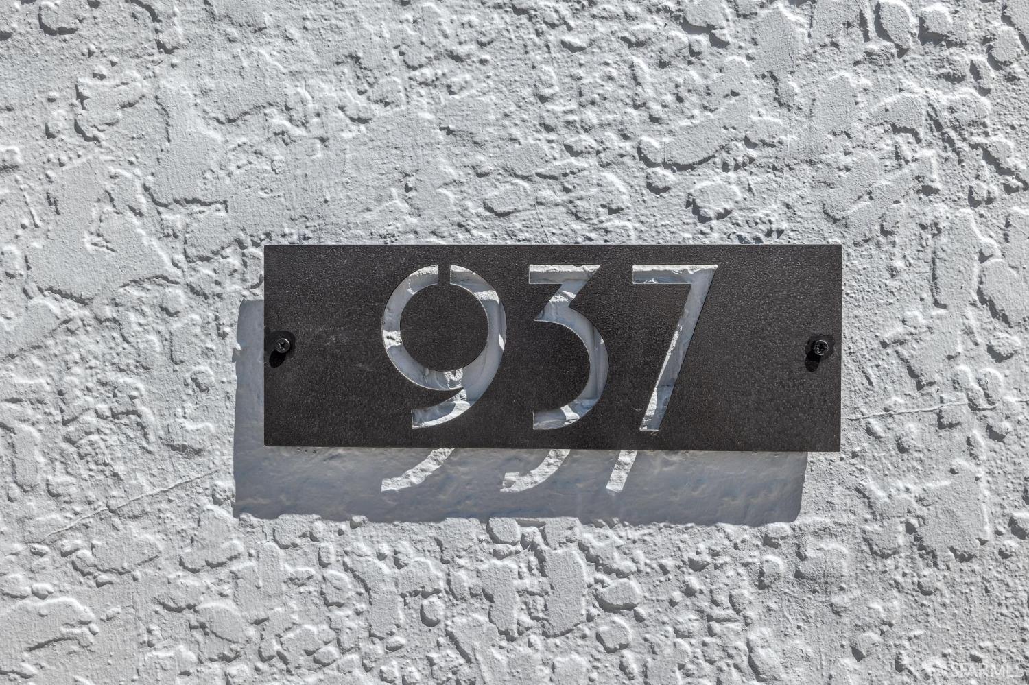 937 Russia Avenue