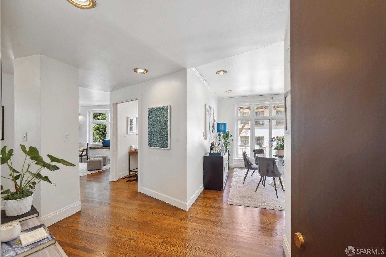 850 Powell Street # 200