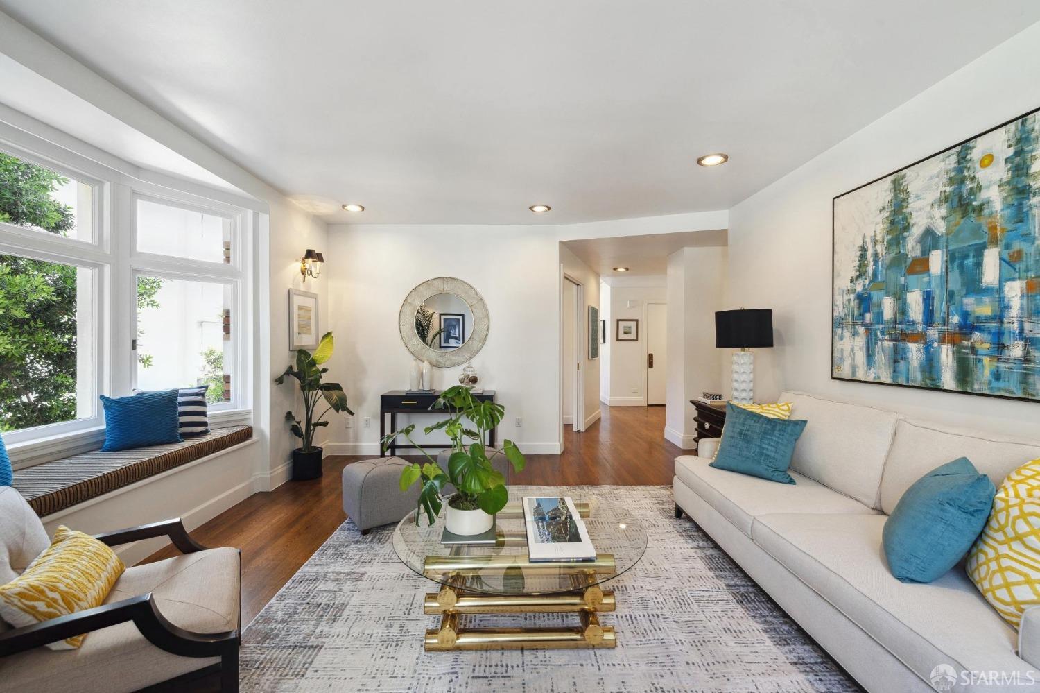 850 Powell Street # 200
