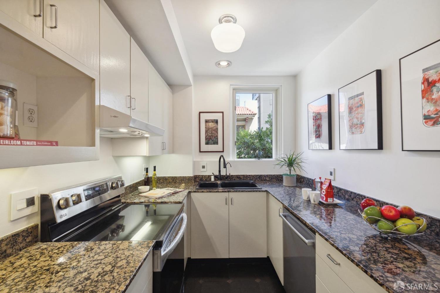 850 Powell Street # 200