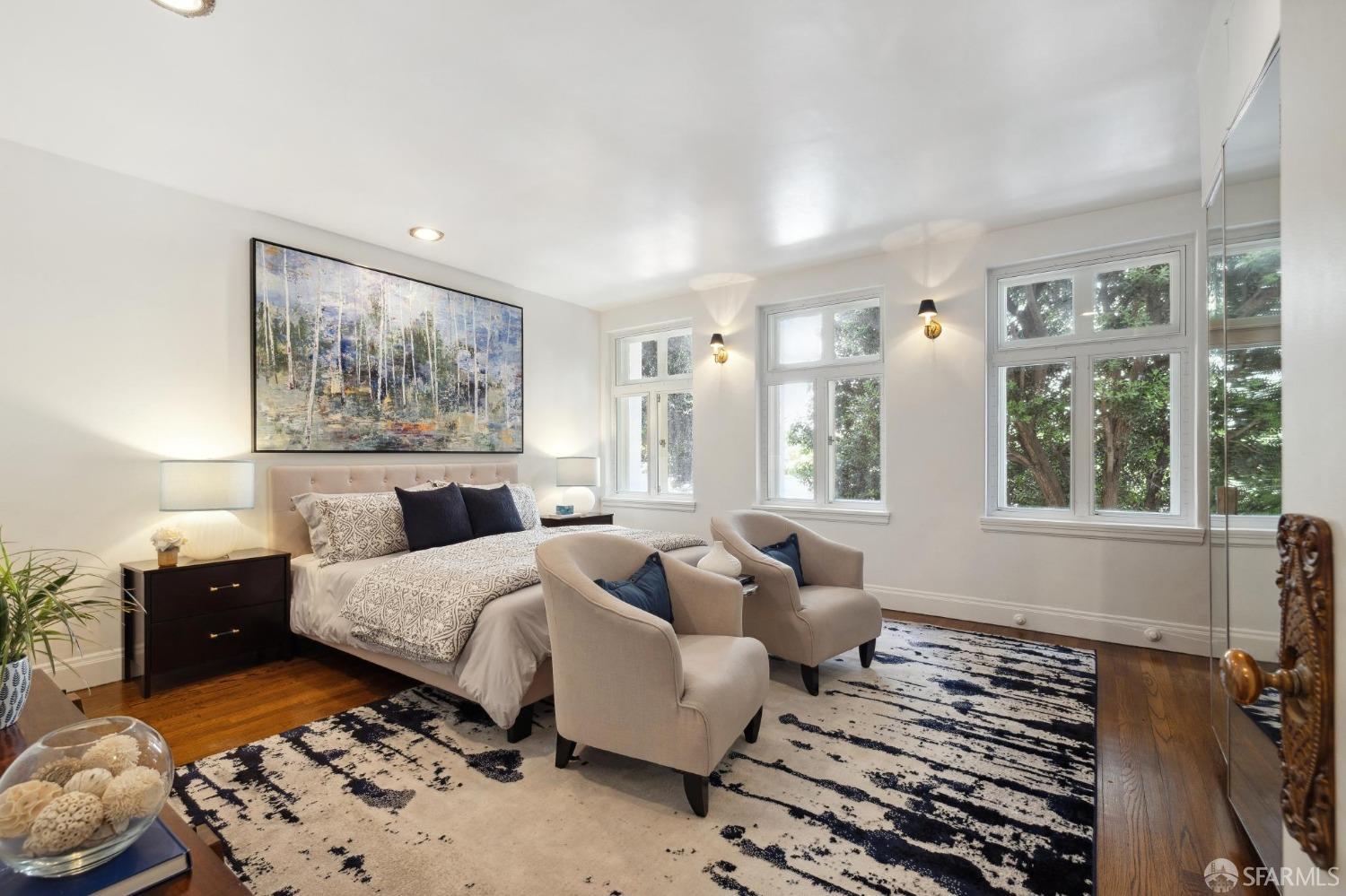 850 Powell Street # 200