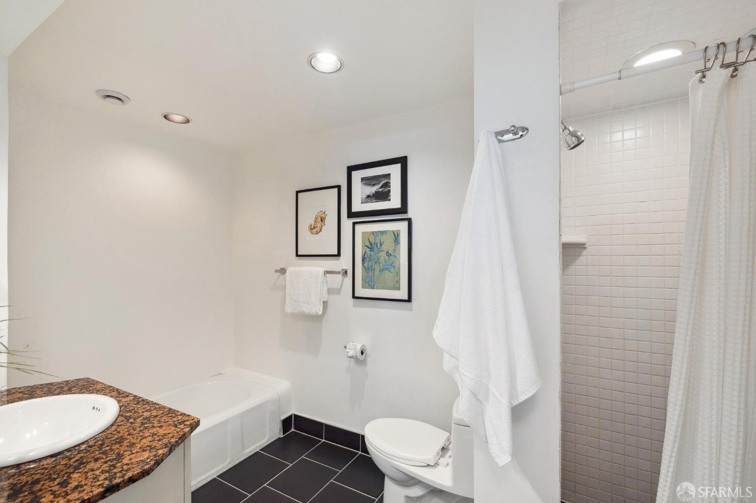 850 Powell Street # 200