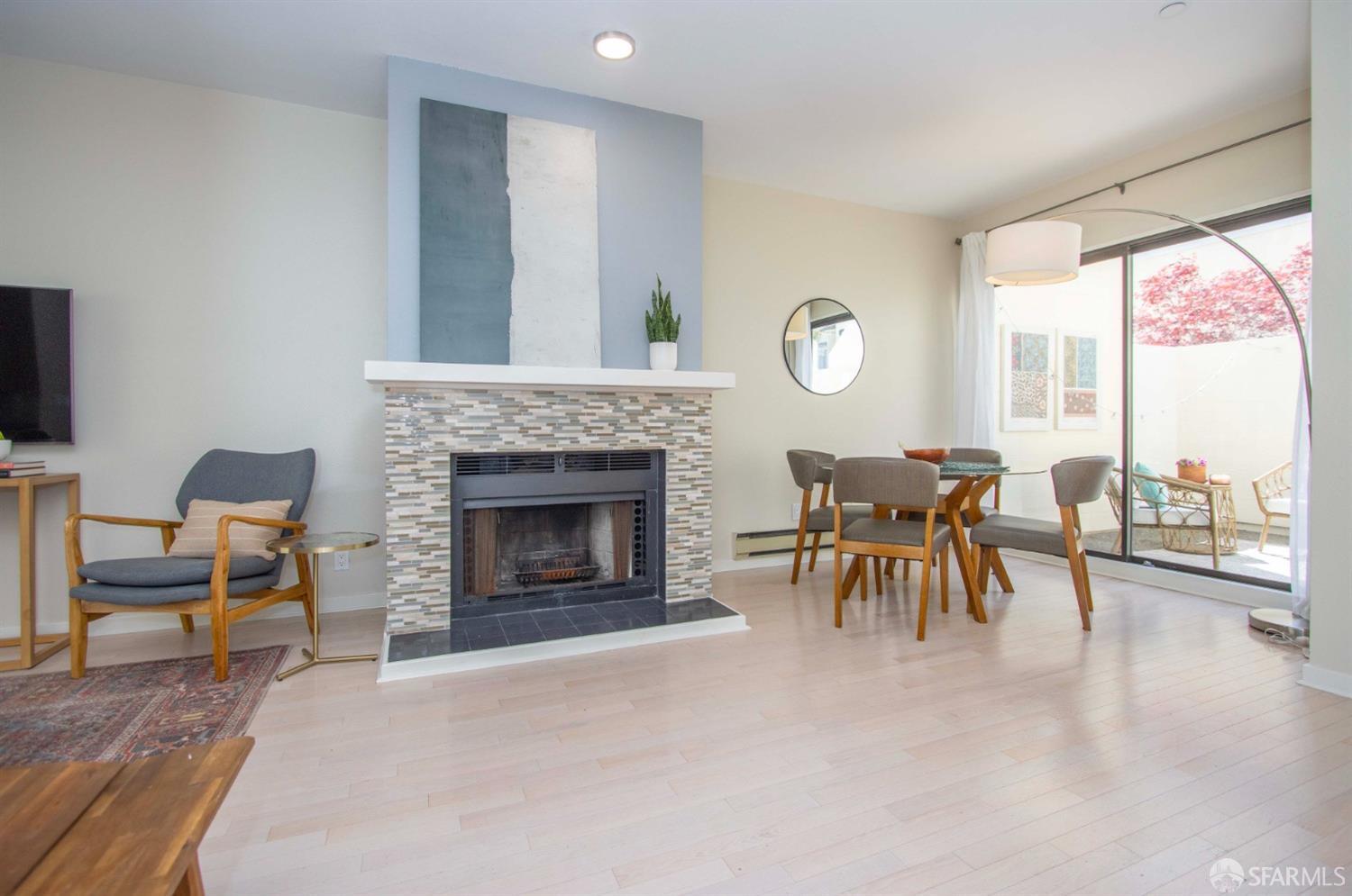 2185 Bush Street # 214