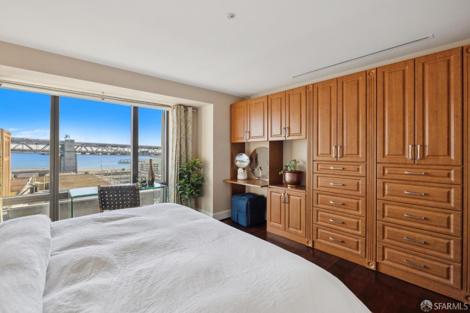 75 Folsom Street # 1200