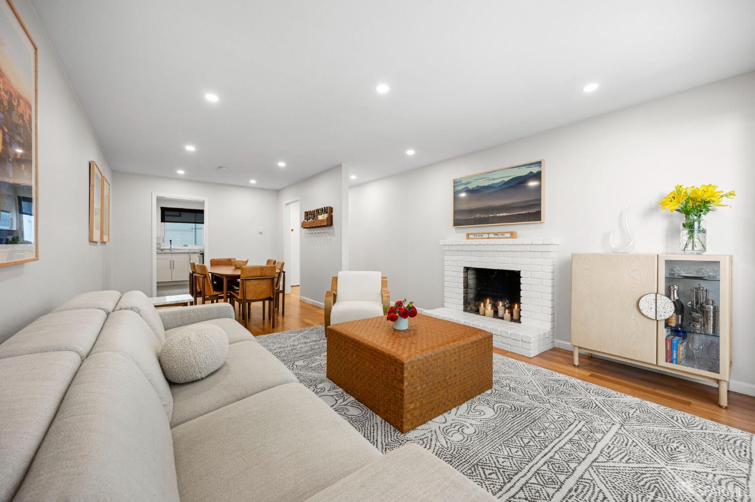 3234 Washington Street # 4