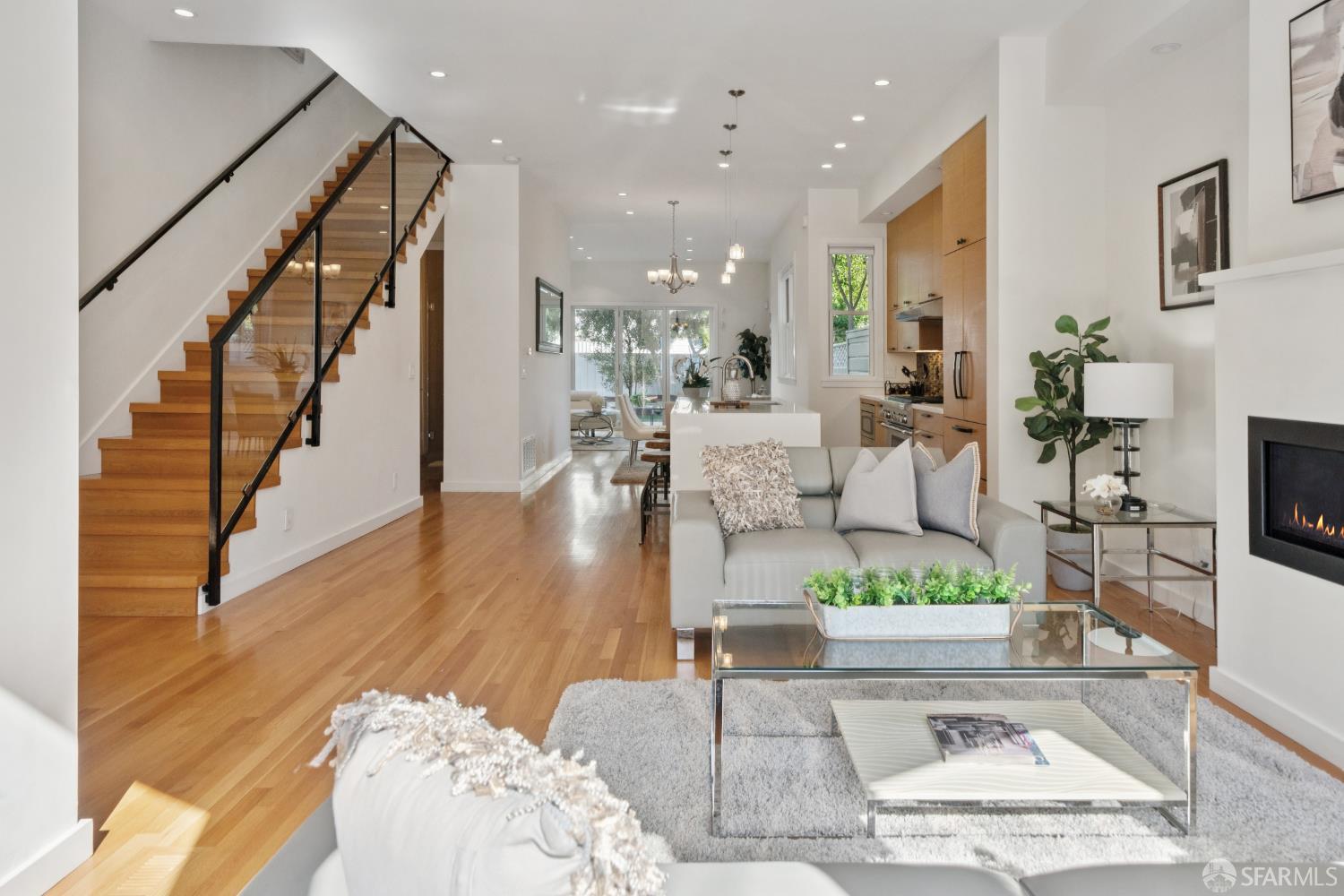 857 Castro Street