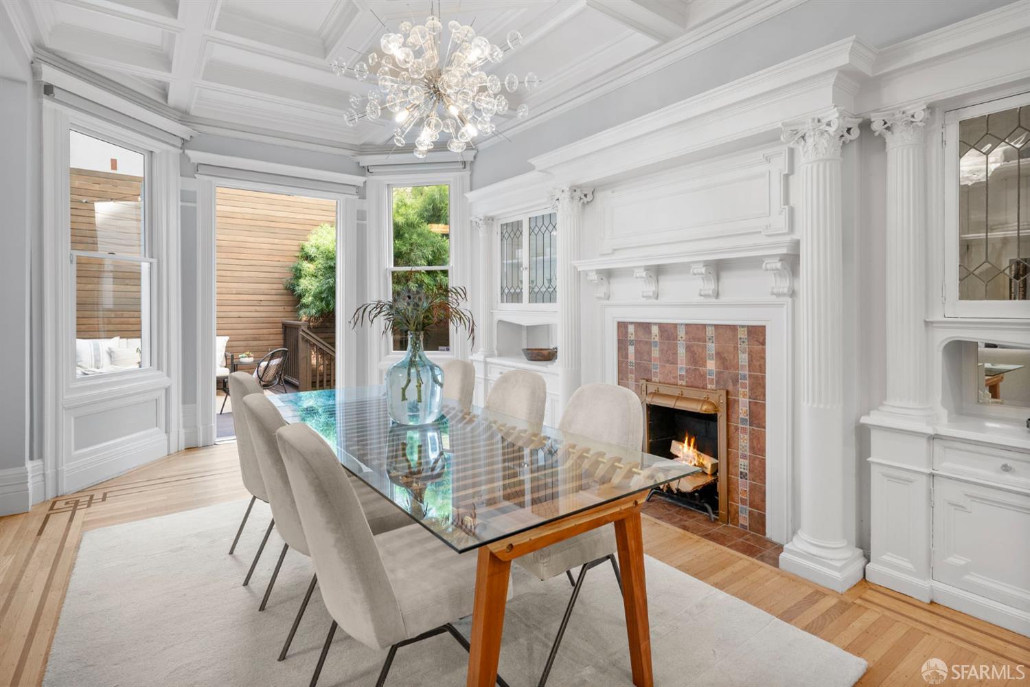 2429 Franklin Street