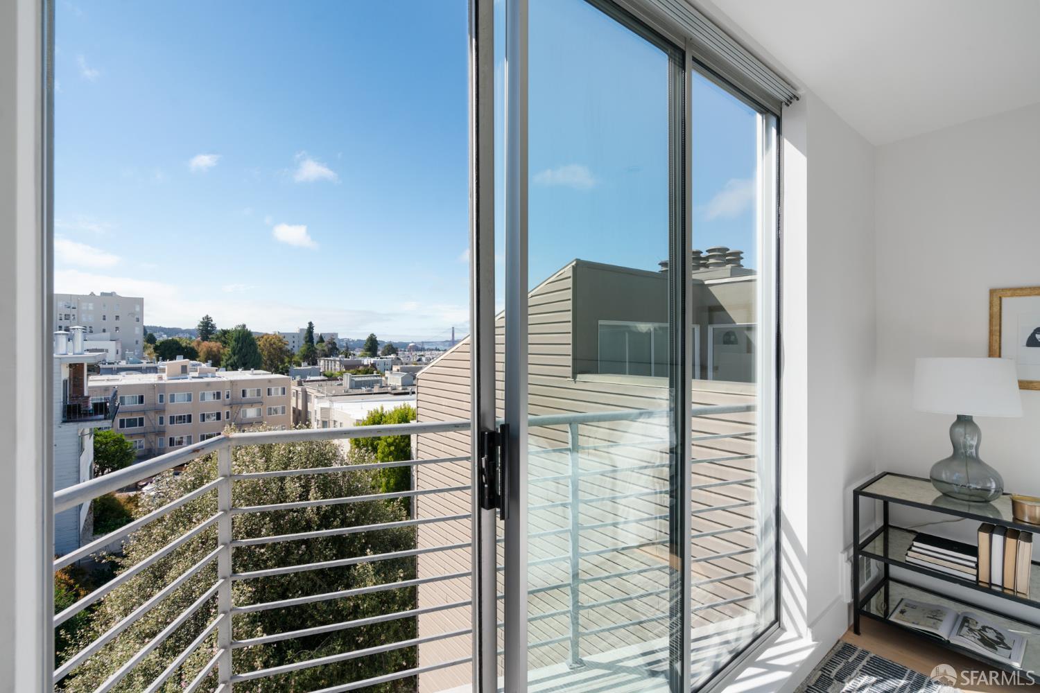 2315 Van Ness Avenue # 8