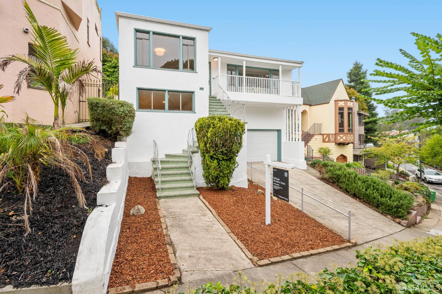 140 Magellan Avenue