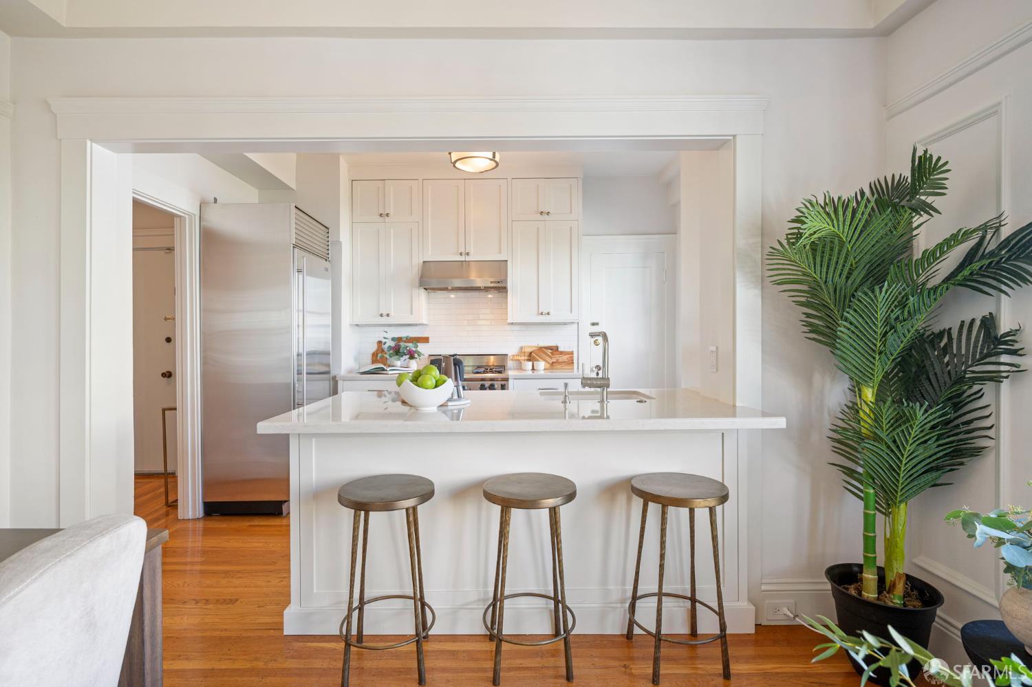 2363 Larkin Street # 34