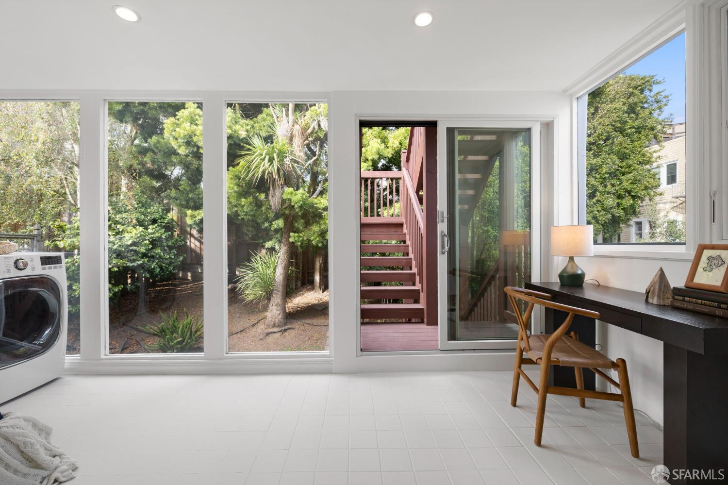 3234 Washington Street # 4