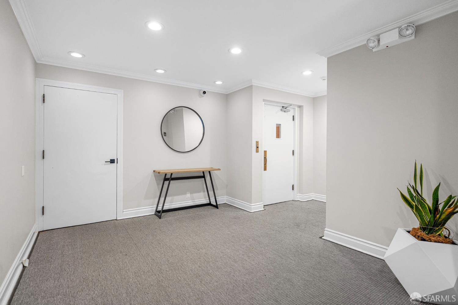 3234 Washington Street # 4