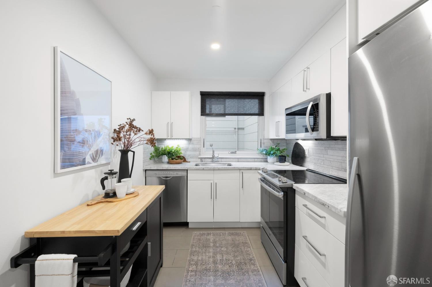 3234 Washington Street # 4