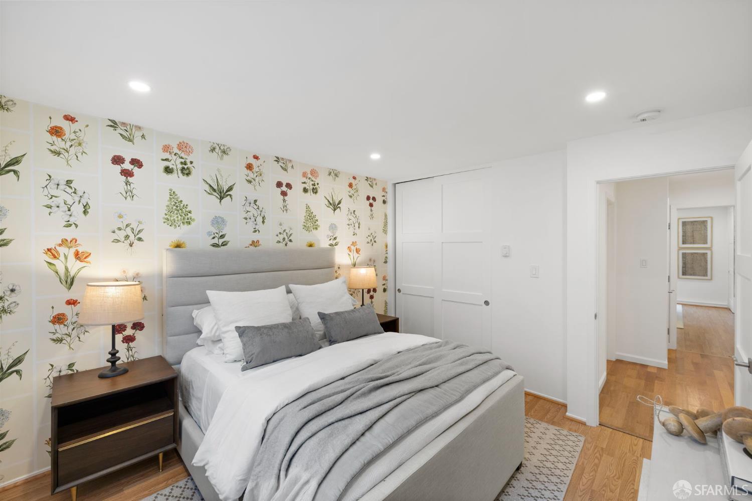 3234 Washington Street # 4