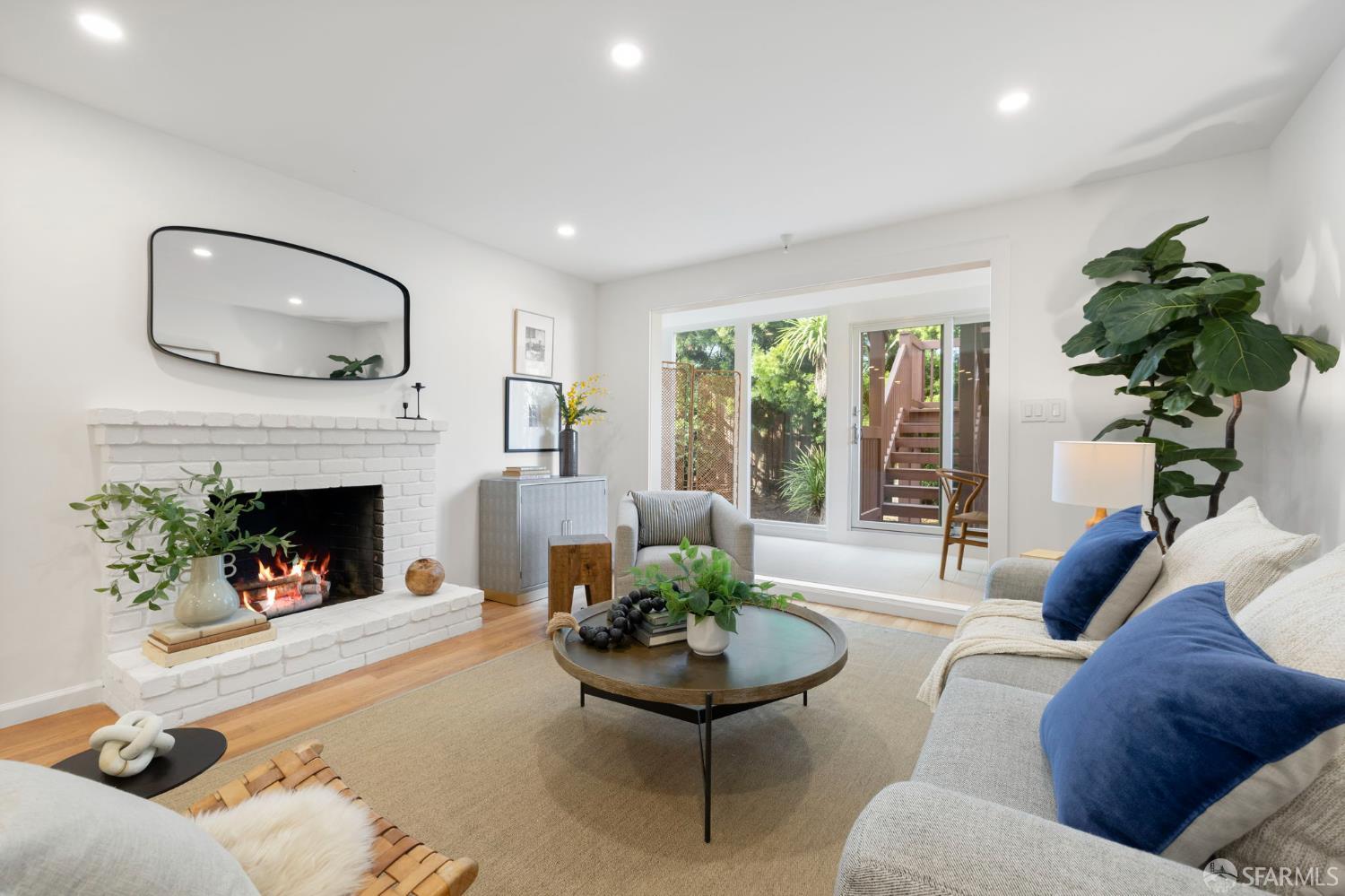 3234 Washington Street # 4