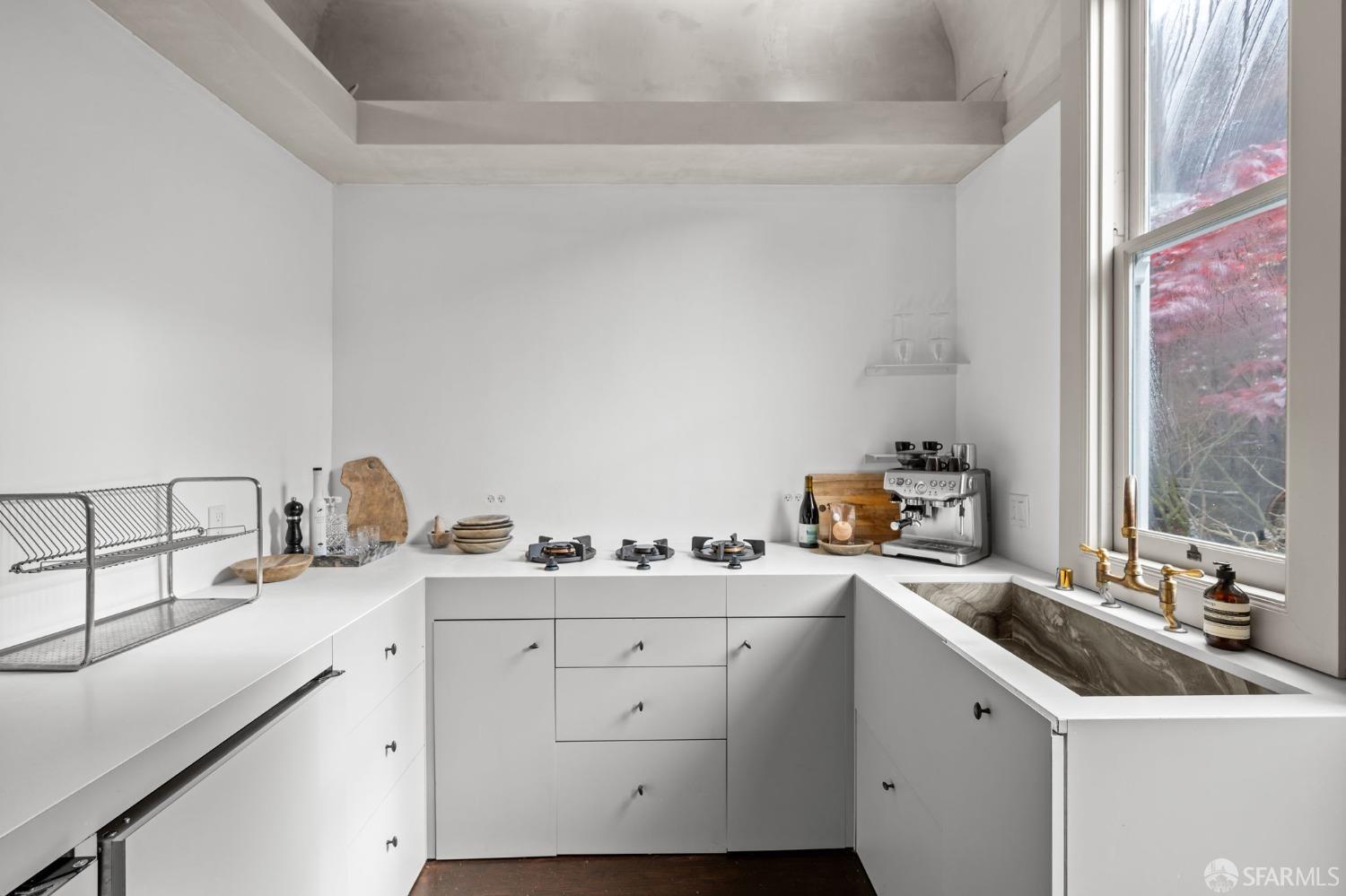 969 Hayes Street # 2